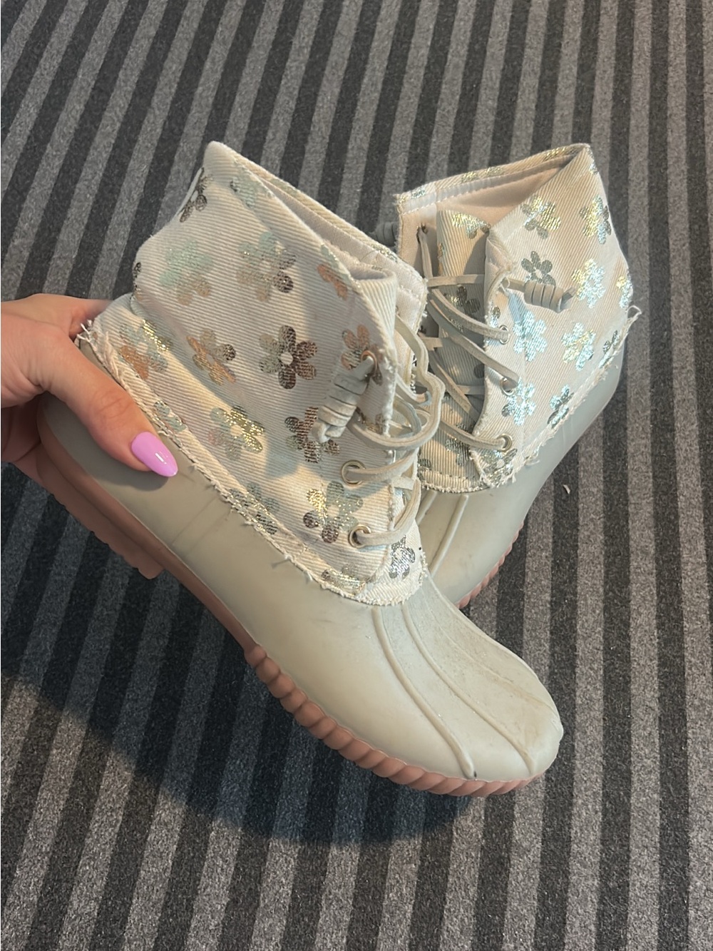 Women’s Simply Southern Ivory Flower-Print Lace-Up Duck Boots